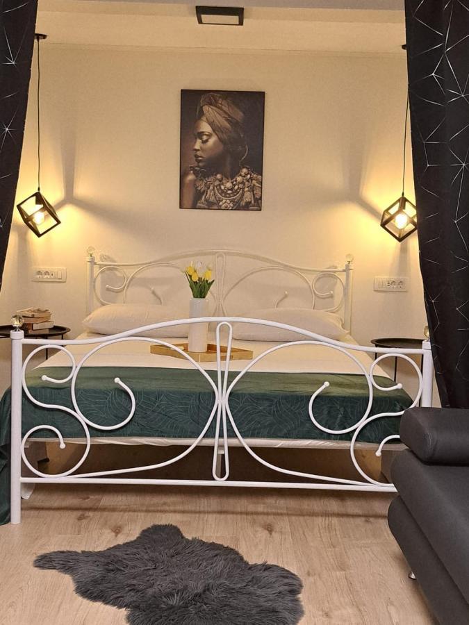 شقة Studio Apartman Maris زادار المظهر الخارجي الصورة
